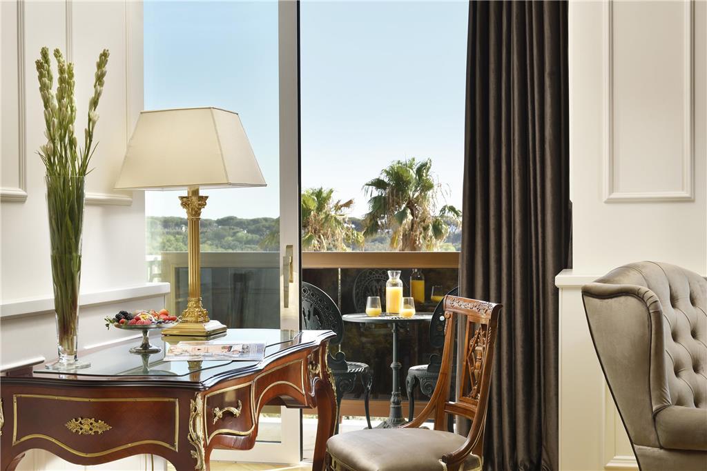 Parco Dei Principi Grand Hotel&spa 5酒店*